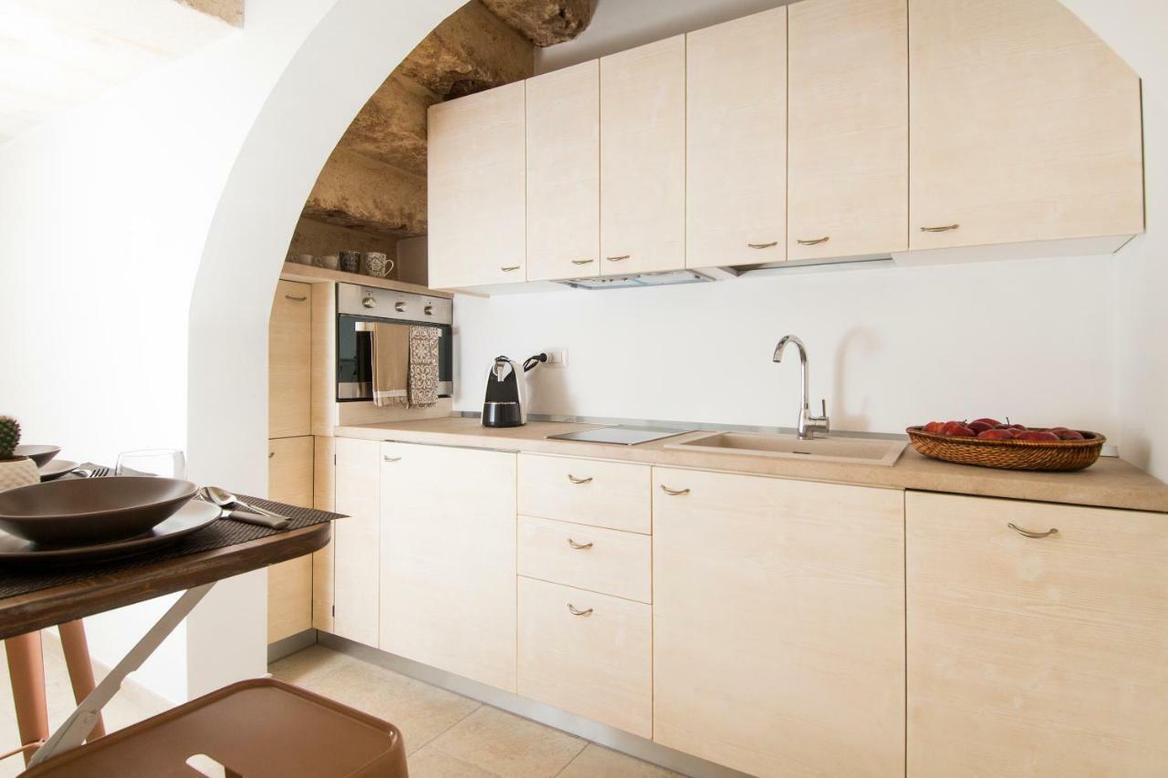 Dimora Via Vitti - Puglia Mia Apartments Monopoli Exterior photo